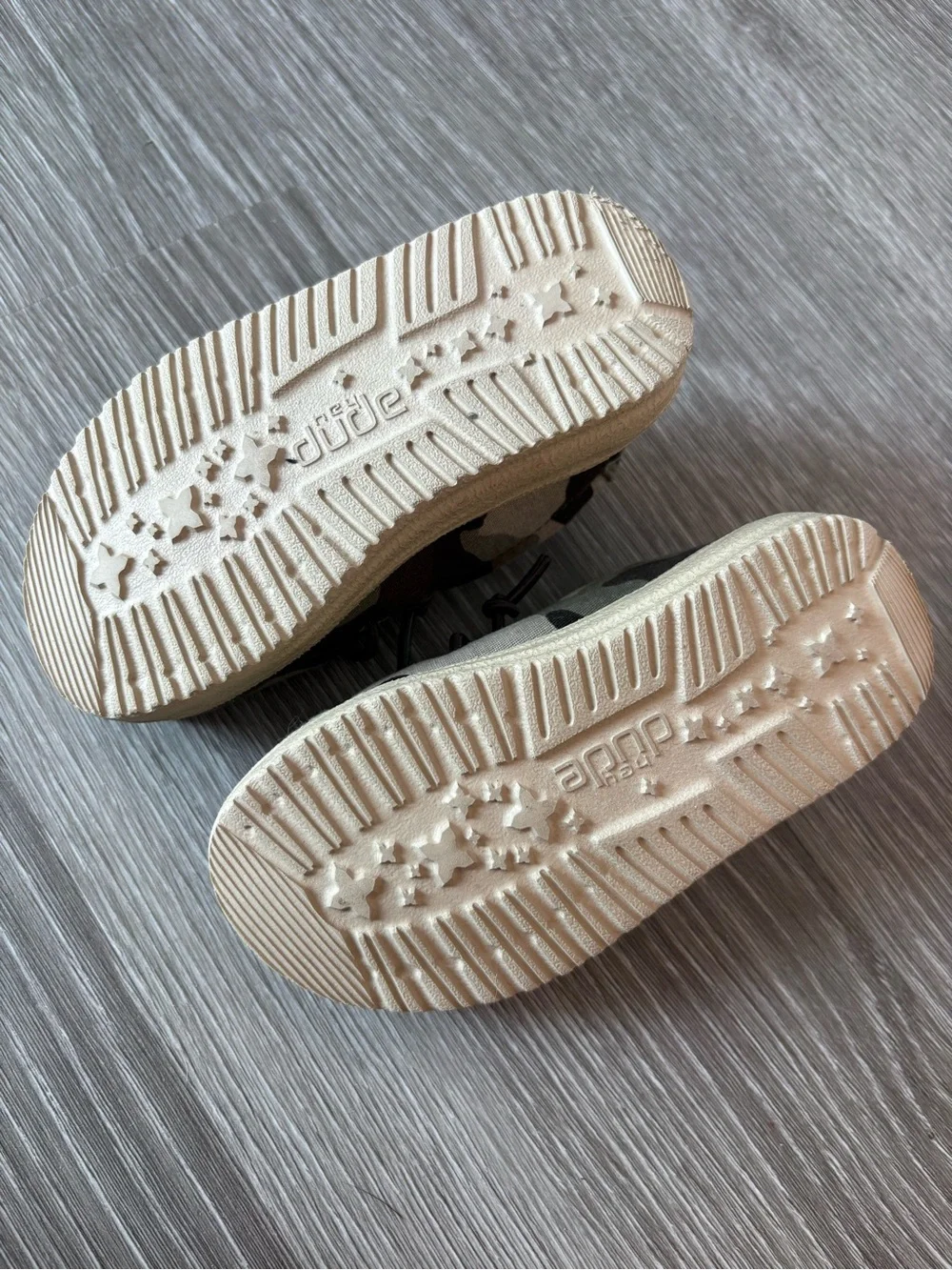 Hey Dude Kids Camo Slip-On Moccasins - Olive Green - Picture 2 of 3